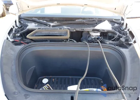 2021 Tesla Model Y Long Range Dual Motor All-Wheel Drive from USA, damaged, VIN 5YJYGDEE7MF202299